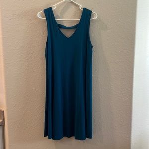 Womens Cupio pullover shirt sleeved dress.  Teal color size M